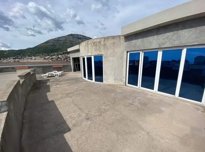 Dom 6 pokojów 417 m² Zankovici, Czarnogóra