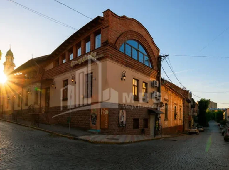 Коммерческое помещение 500 м² Тбилиси, Грузия