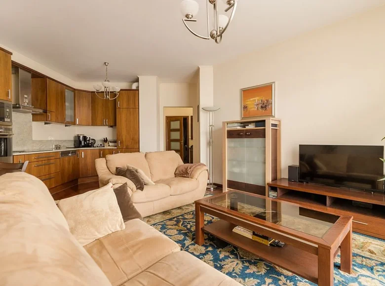 Mieszkanie 3 pokoi 94 m² Warszawa, Polska