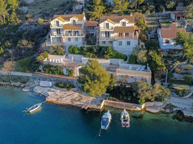 Villa 10 chambres 562 m² Comitat de Split-Dalmatie, Croatie