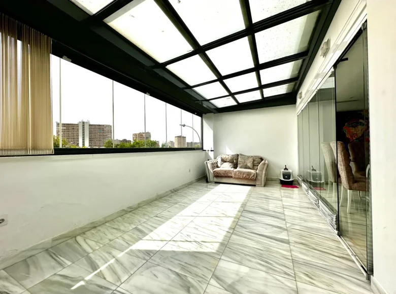 Apartamento 4 habitaciones  Alicante, Španjolska