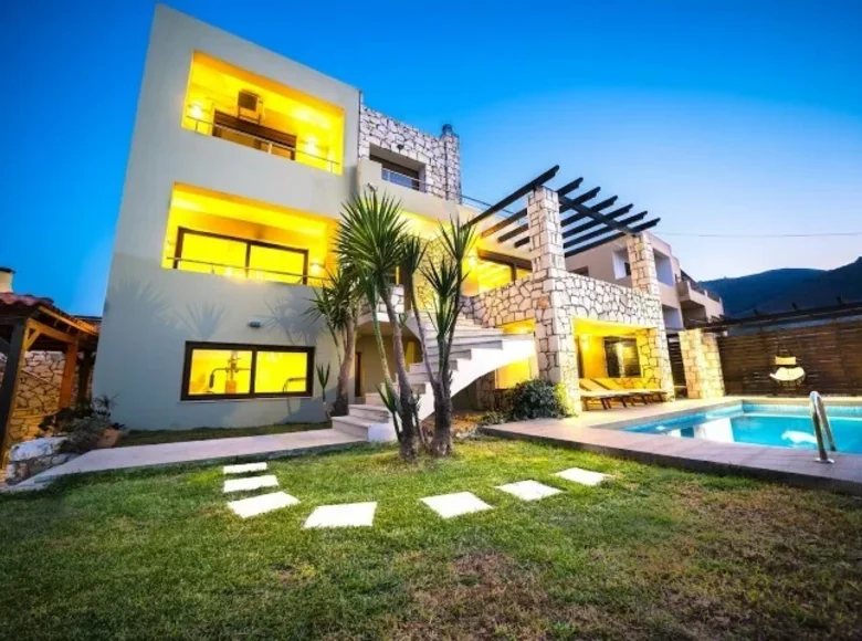 Villa de 4 habitaciones 300 m² Municipality of Chania, Grecia
