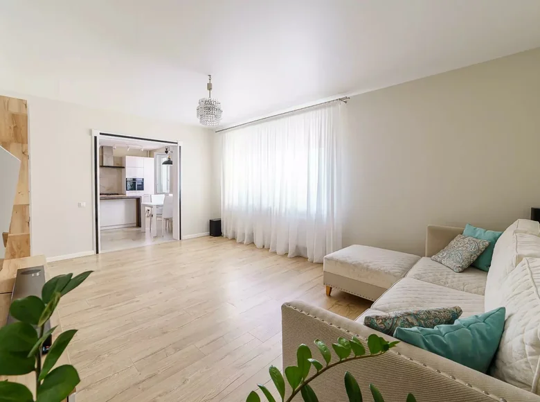 3 room apartment 79 m² Zdanovicy, Belarus