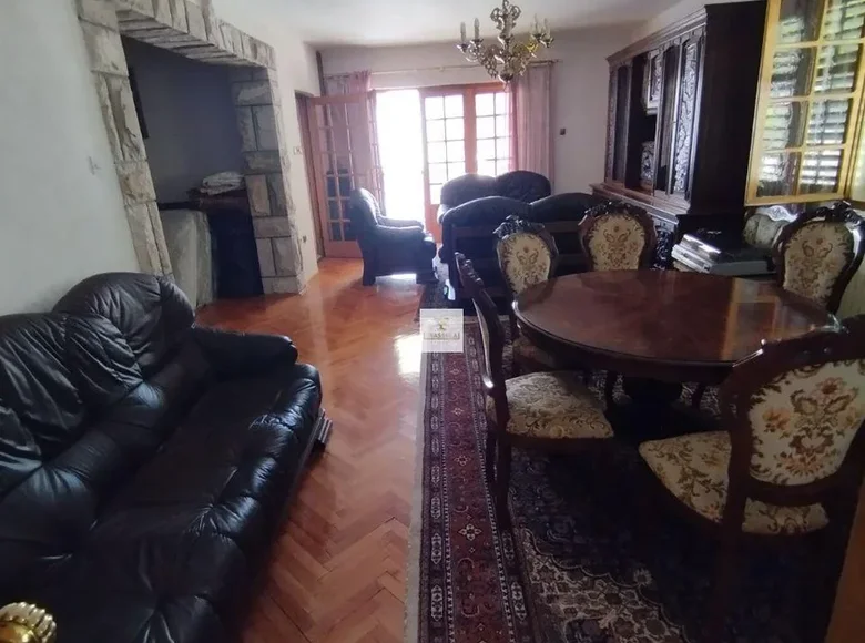 Maison 11 chambres 440 m² Igalo, Monténégro