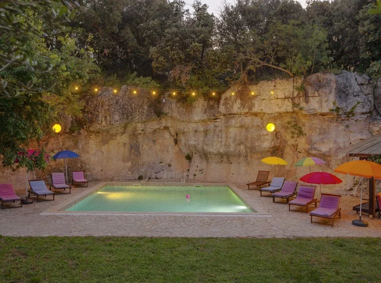 4 bedroom Villa 258 m² Grad Pula, Croatia