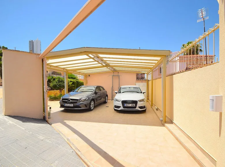 Casa 5 habitaciones 193 m² Benidorm, Španjolska