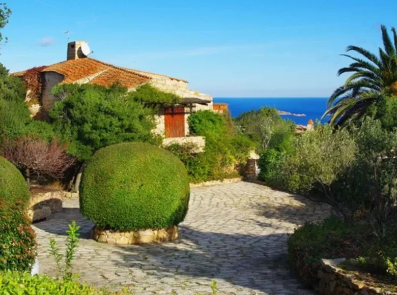 Villa 10 chambres 400 m² Sardaigne, Italie