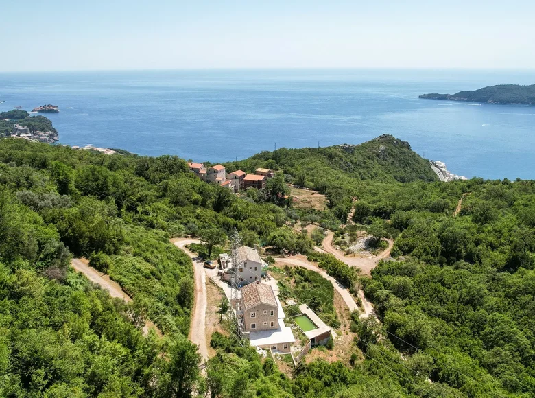 Parcelas  Becici, Montenegro