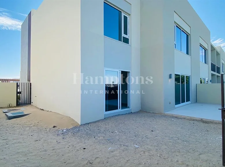Apartamento 3 habitaciones 2 152 m² Dubái, Emiratos Árabes Unidos