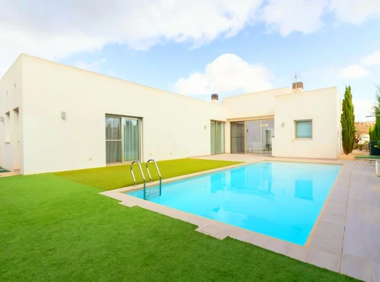 villa de 3 chambres 170 m² Benijofar, Espagne
