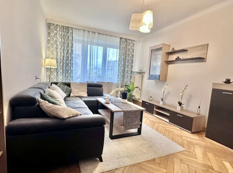 2 room apartment 48 m² Lodz, Poland
