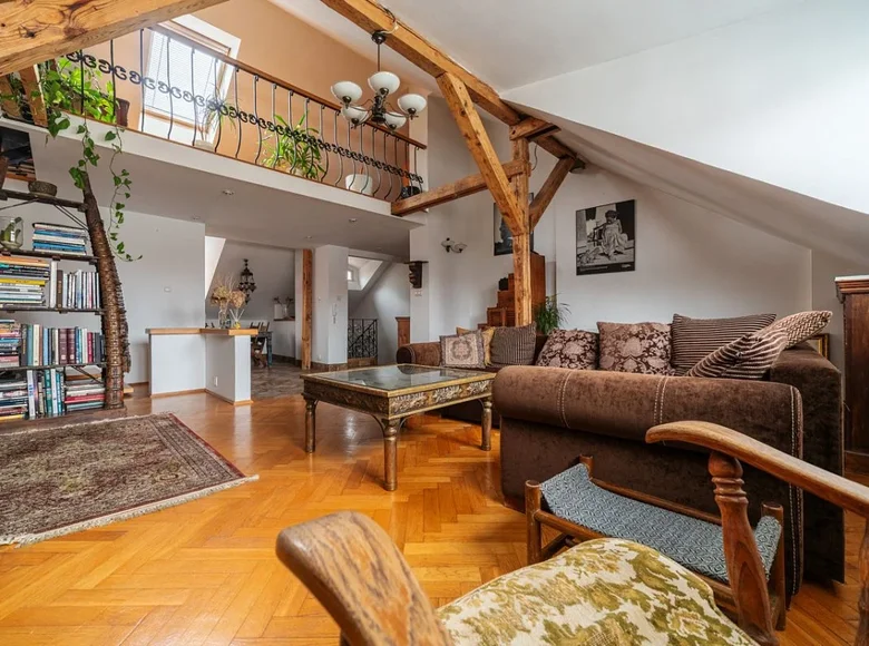 Mieszkanie 5 pokojów 180 m² Warszawa, Polska