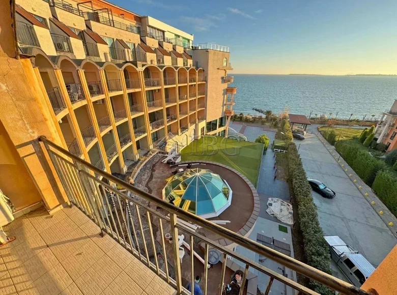 Mieszkanie 3 pokoi 114 m² Sweti Włas, Bułgaria