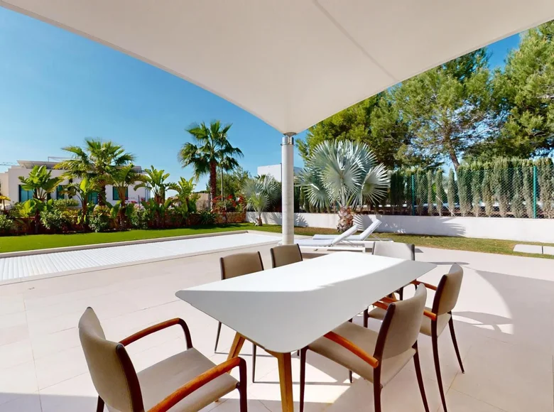Villa de 4 dormitorios 201 m² Orihuela, Španjolska