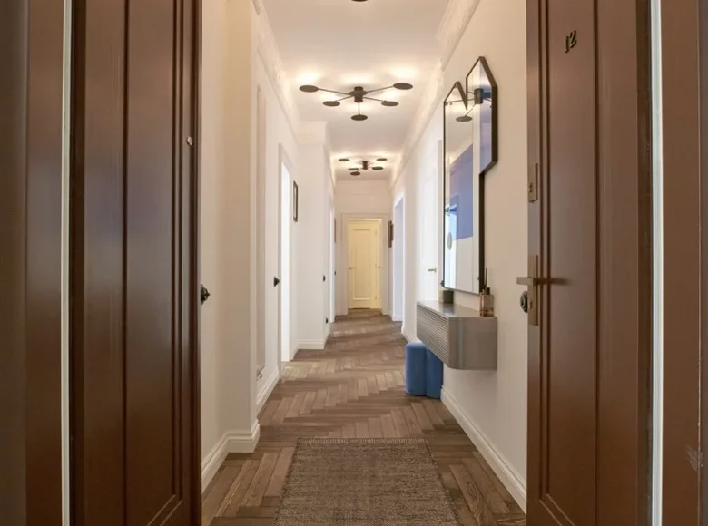 Квартира 4 комнаты 146 м² Варшава, Польша