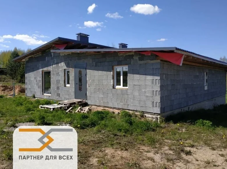 Cottage  Bialarucki sielski Saviet, Belarus