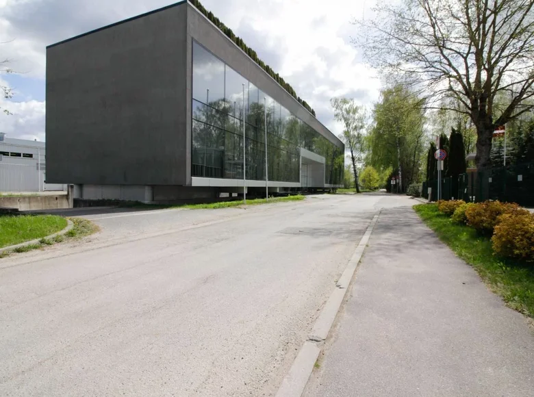 Oficina 2 126 m² en Marupe, Letonia