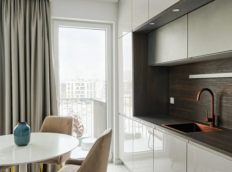 Wohnung 3 zimmer 60 m² in Warschau, Polen