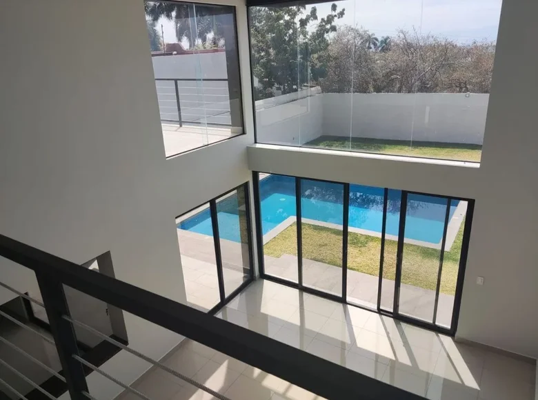 Haus 4 Schlafzimmer 359 m² Temixco, Mexiko