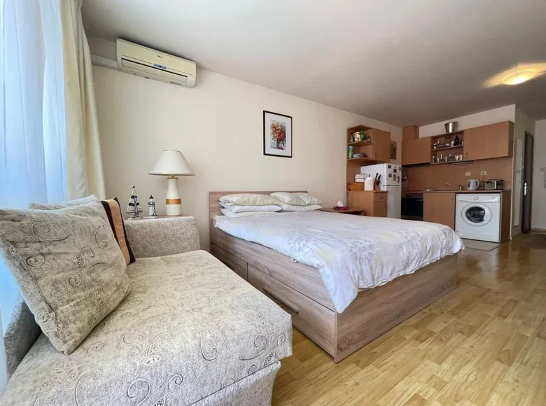 Kawalerka 1 pokój 56 m² Nesebyr, Bułgaria