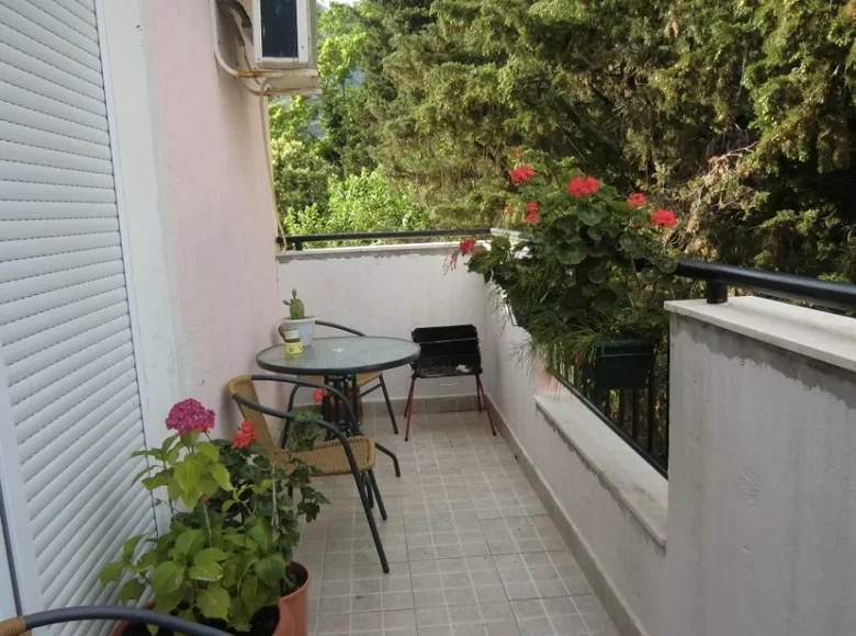 Apartamento 2 habitaciones  Baosici, Montenegro