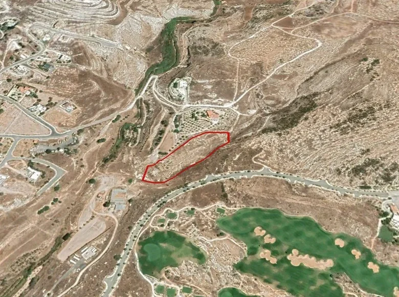 Atterrir  Agia Marinouda, Chypre