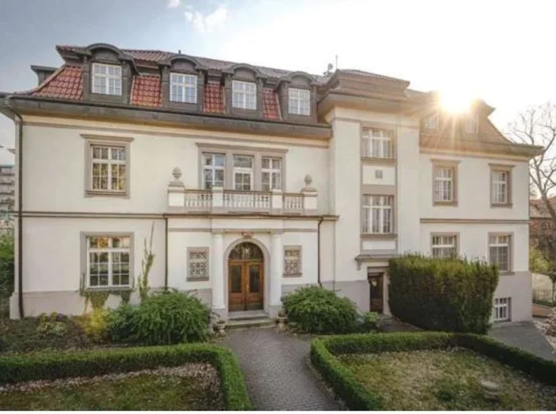 3 bedroom apartment 185 m² Capital City of Prague, Czech Republic