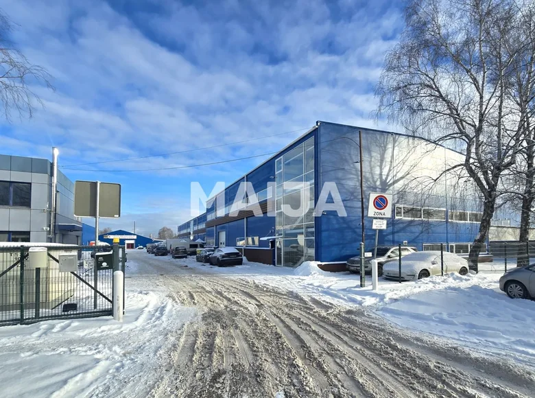 Oficina 546 m² en Riga, Letonia