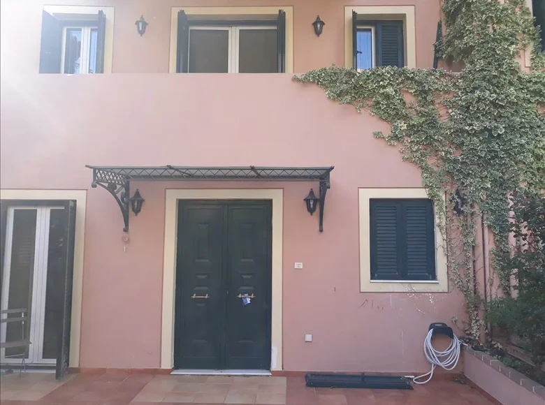 Villa 2 chambres 310 m² Municipality of Kifisia, Grèce