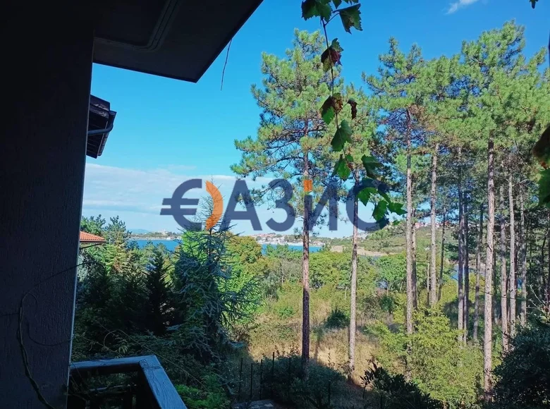 Mieszkanie 2 pokoi 71 m² Sozopol, Bułgaria