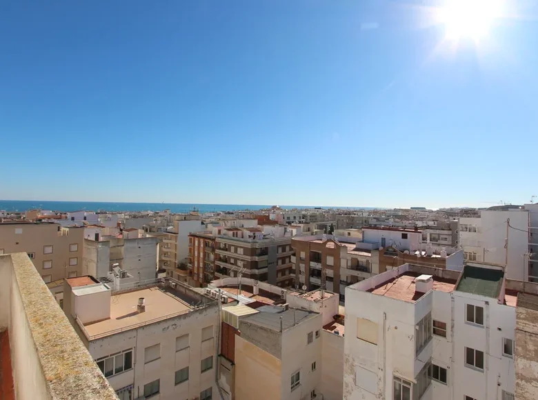 Квартира 4 спальни 100 м² Гуардамар, Испания