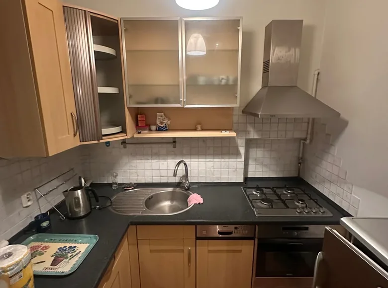 Wohnung 2 zimmer 48 m² in Warschau, Polen