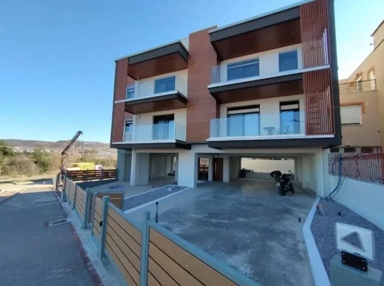 4 bedroom apartment 153 m² Pavlos Melas Municipality, Greece