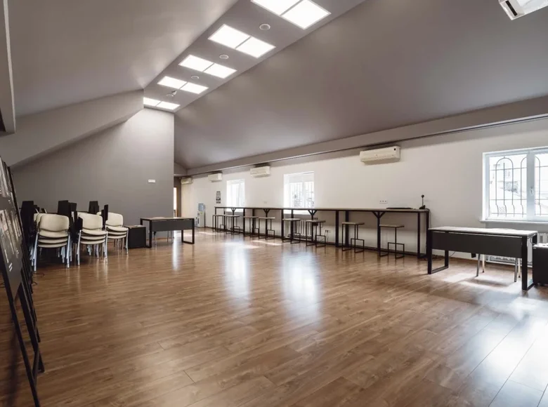 Коммерческое помещение 136 м² в Одессе, Украина