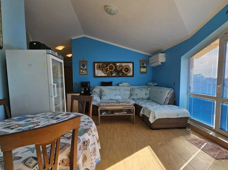 2 bedroom apartment 165 m² Sveti Vlas, Bulgaria