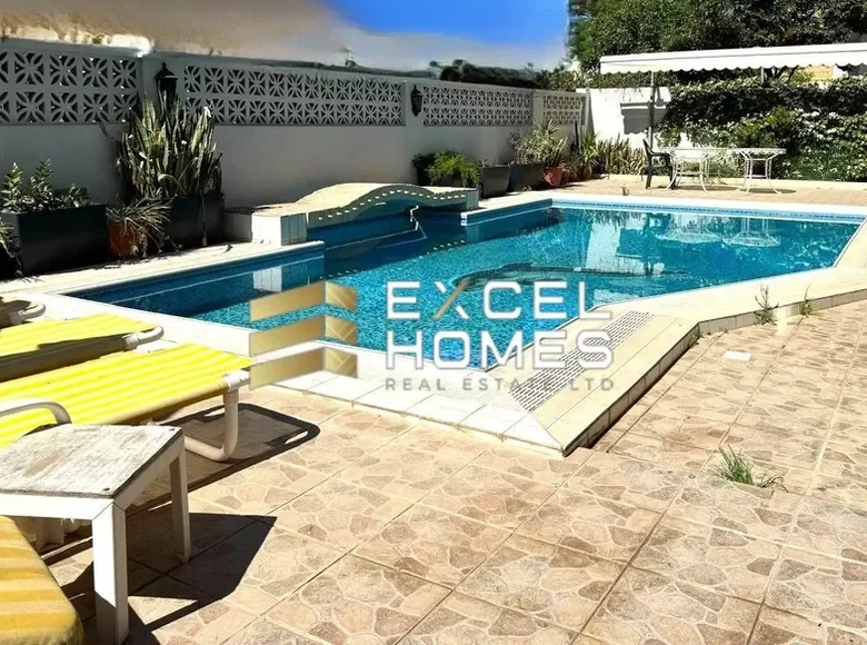 villa de 5 dormitorios  San Gwann, Malta