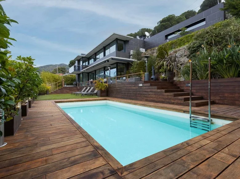 Villa 4 chambres 326 m² Cabrils, Espagne
