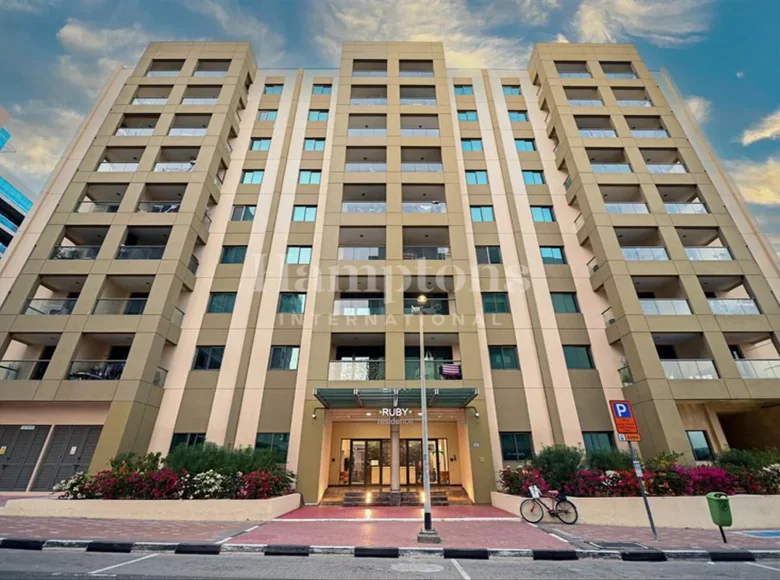 Apartamento 1 habitación 779 m² Dubái, Emiratos Árabes Unidos