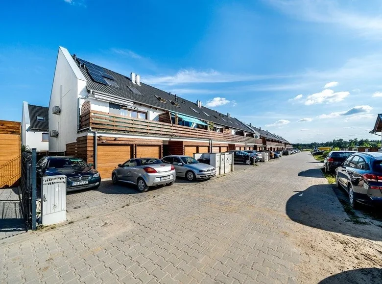 Mieszkanie 57 m² Dachowa, Polska