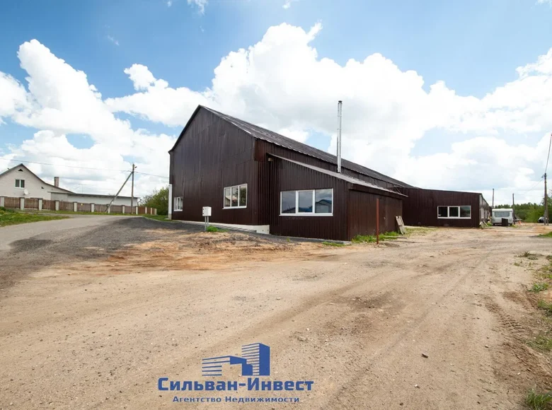 Офис 552 м² в Кирши, Беларусь