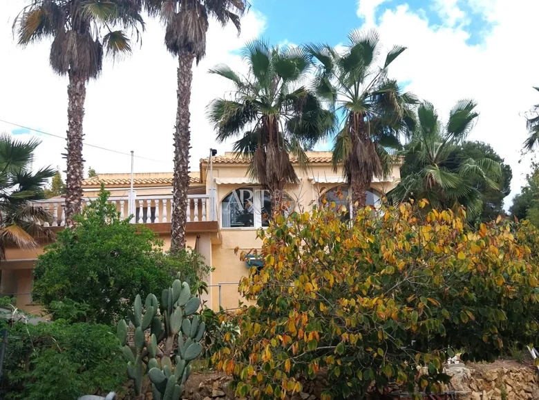 Вилла 5 спален 317 м² Ла-Нусия, Испания