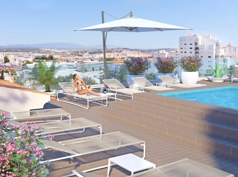 2 bedroom apartment 136 m² Faro, Portugal