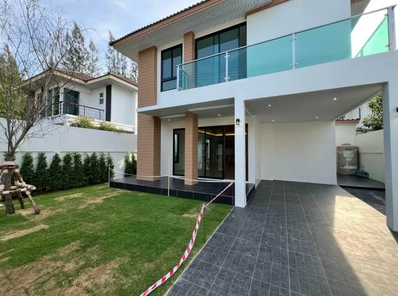 Дом 3 спальни  Ban Bang Ku, Таиланд