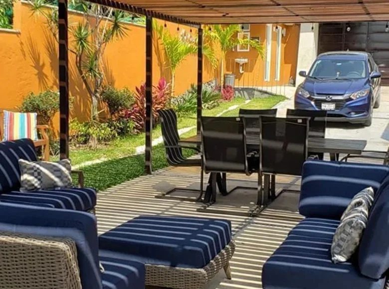 3 bedroom house 298 m² Lomas de Santa Clara, Mexico