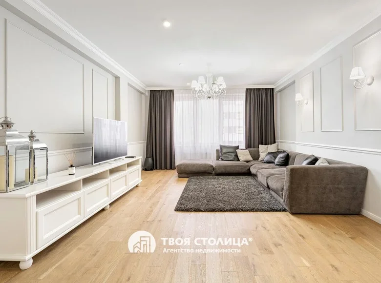 Квартира 3 комнаты 109 м² в Минске, Беларусь