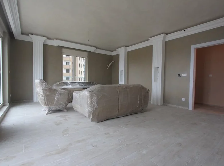 Квартира 2 спальни  Бечичи, Черногория