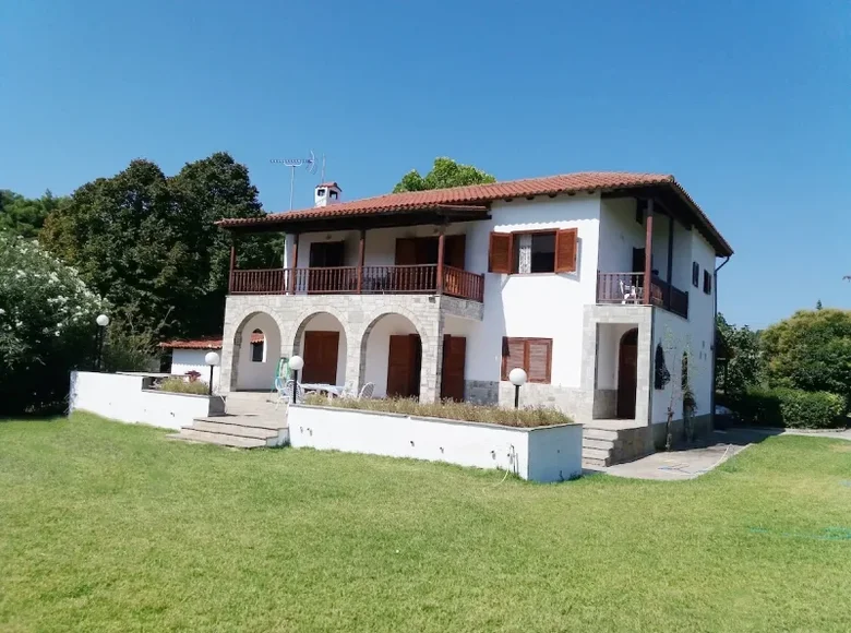 4 bedroom Villa 340 m² Kalandra, Greece