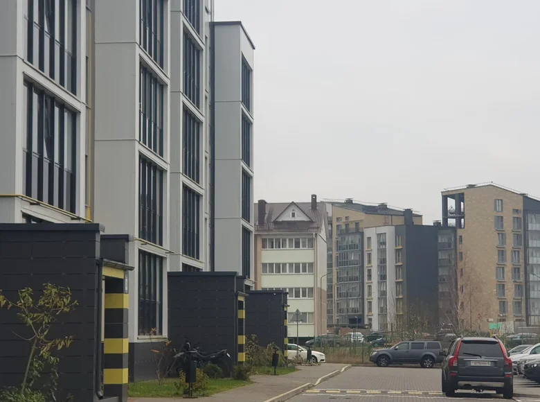 2 room apartment 73 m² Ratamka, Belarus