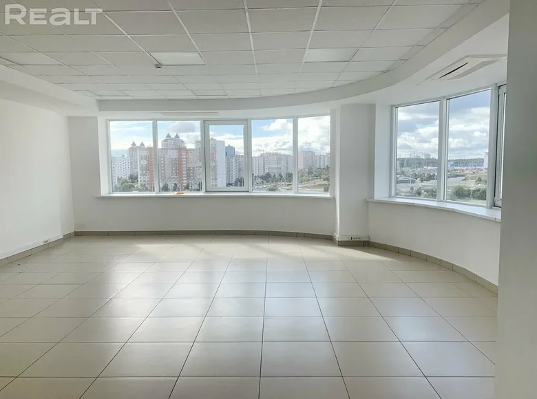 Pomieszczenie biurowe 78 m² Kopishche, Białoruś