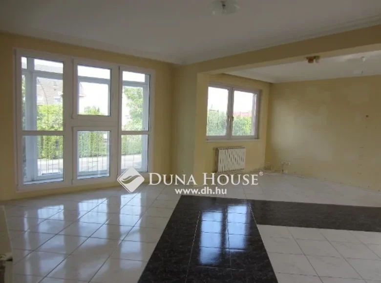 Dom 360 m² Kecskemeti jaras, Węgry